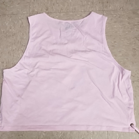 Warner Bros. Pink Tweety Wild Flower Crop Top - Picture 4 of 5